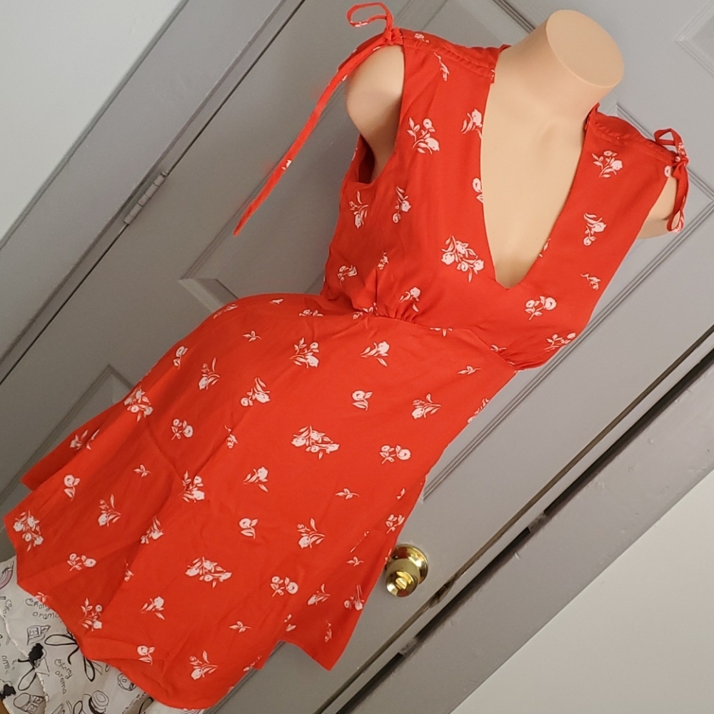 CLEARANCE FINAL PRICE Stunning  Floral Sundres… - Picture 2 of 13